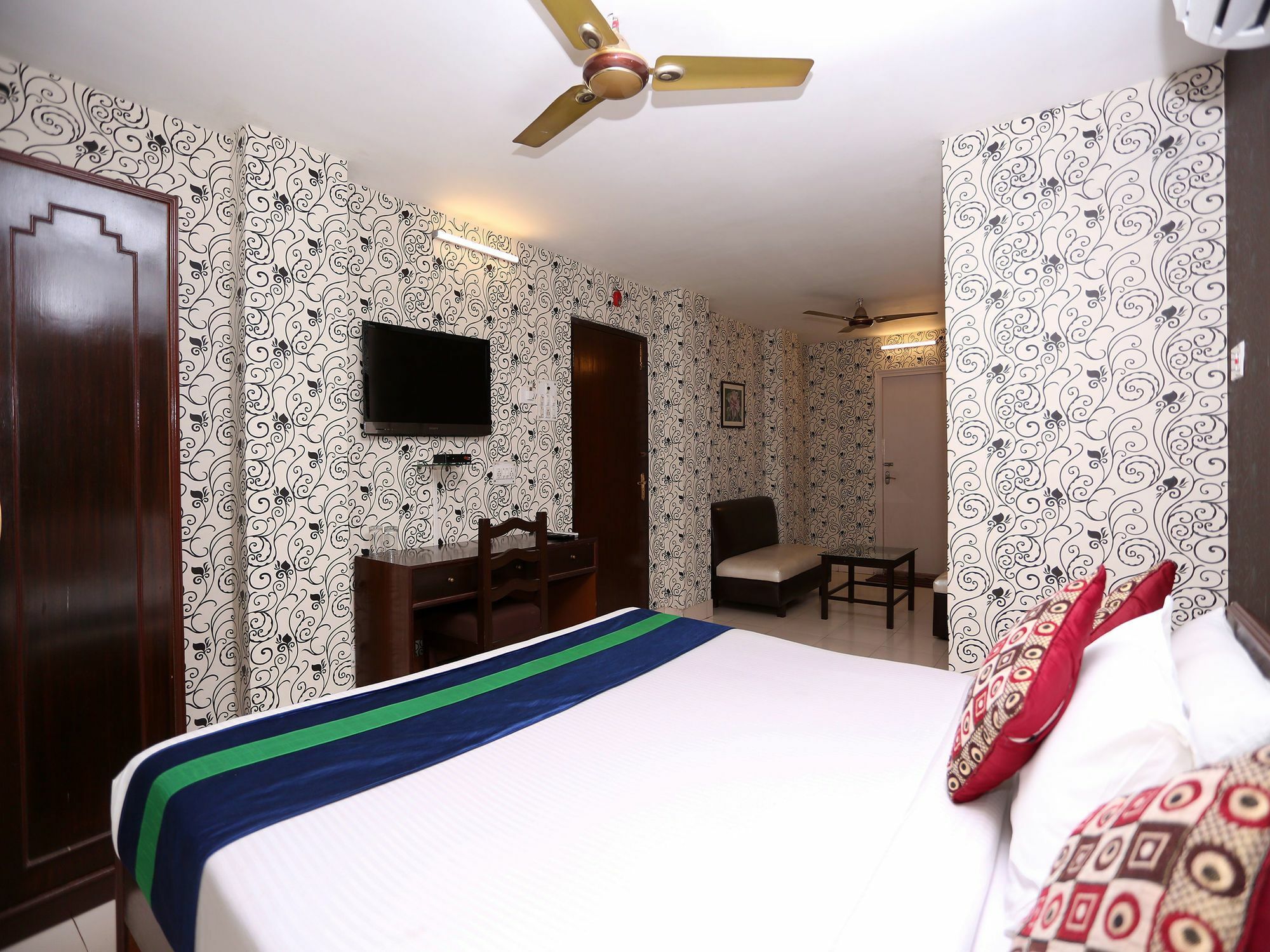 Oyo 1126 Hotel Bengal Inn Калькутта Экстерьер фото
